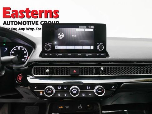 Used 2022 Honda Civic EX image 12
