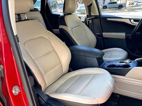 Used 2020 Ford Escape SEL image 26