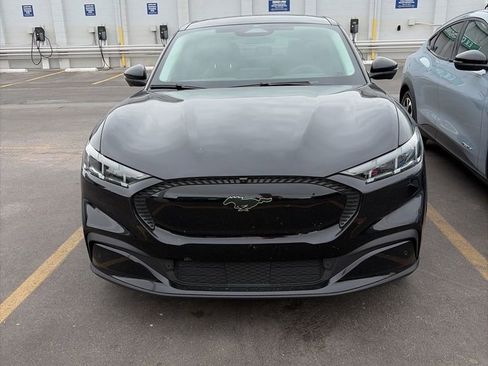 Used 2024 Ford Mustang Mach-E Select AWD/4WD image 4