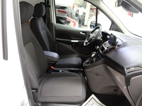 Used 2020 Ford Transit Connect XLT image 20