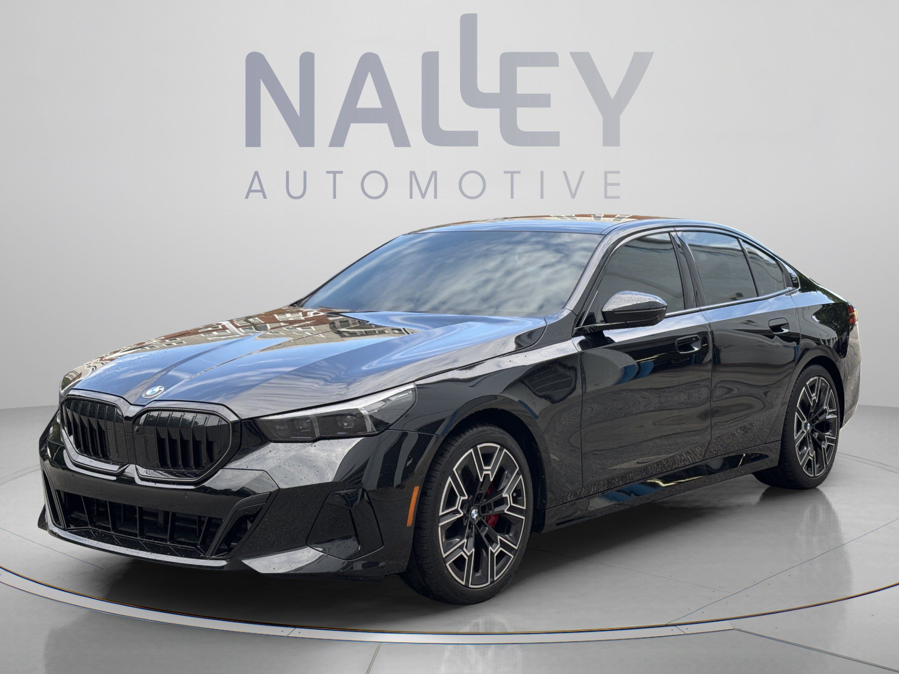 Used 2024 BMW 530i w/ M Sport Package RWD image 1