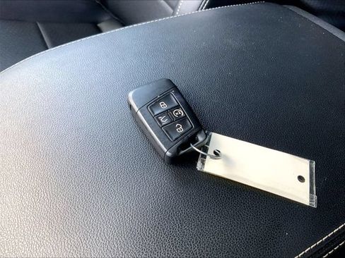 Used 2022 Volkswagen Atlas SE AWD/4WD image 20