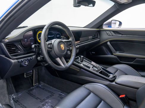 Certified 2024 Porsche 911 Carrera T image 4