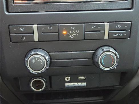 Used 2011 Ford F150 XLT w/ XLT Chrome Pkg image 16