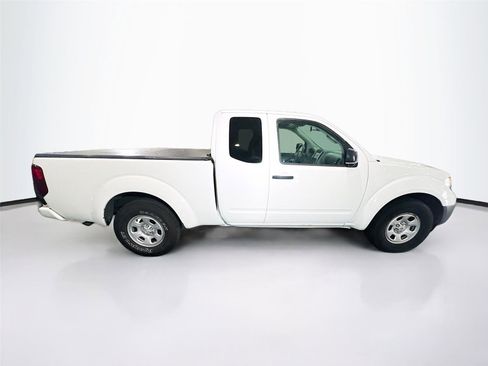 Used 2021 Nissan Frontier S image 7