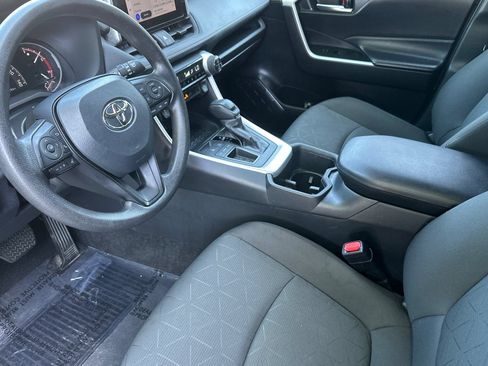 Used 2024 Toyota RAV4 XLE FWD image 8