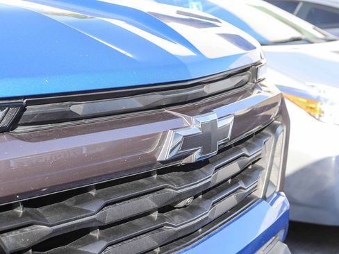 Used 2023 Chevrolet Colorado LT w/ LT Convenience Package II image 5