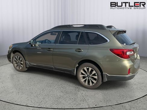 Used 2017 Subaru Outback 2.5i Limited w/ Popular Package #5 AWD/4WD image 6