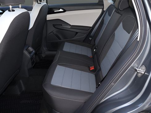 Certified 2026 Volkswagen Taos S FWD image 13