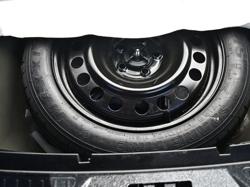 Used 2021 Ford Explorer ST w/ Equipment Group 401A image 43