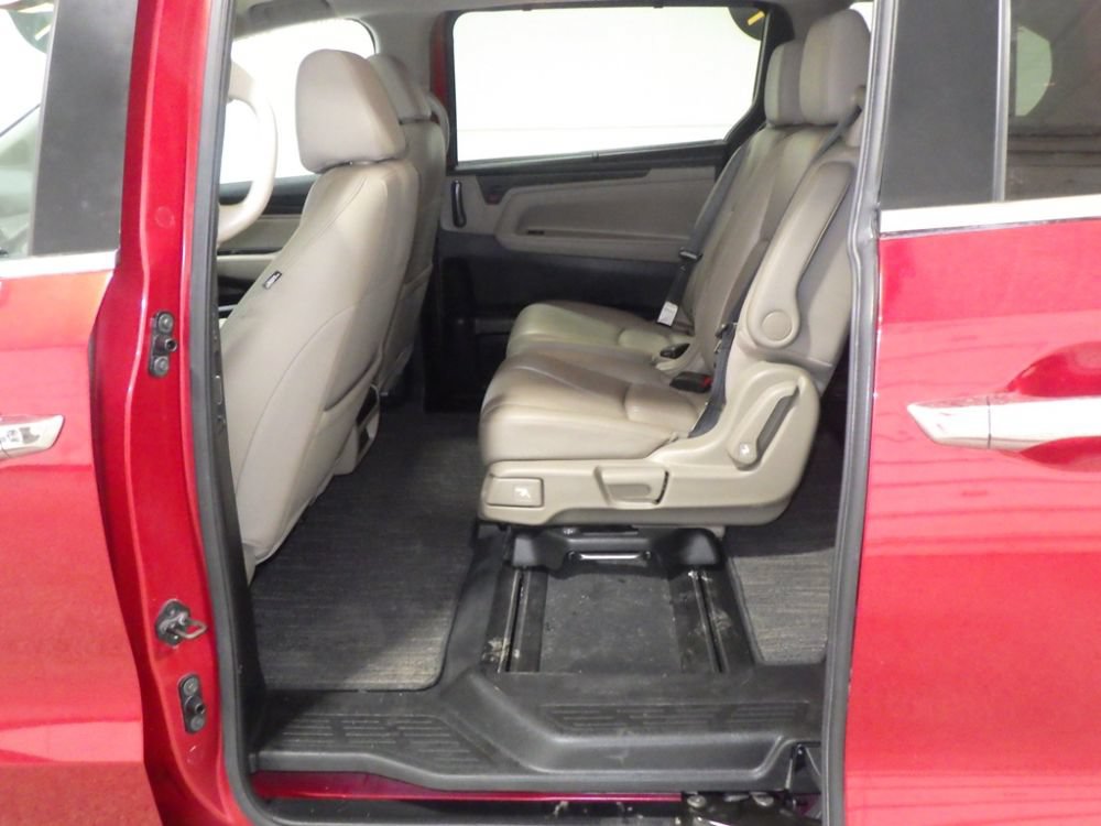Used 2024 Honda Odyssey EX-L image 7