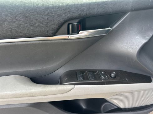 Used 2024 Toyota Camry LE FWD image 10