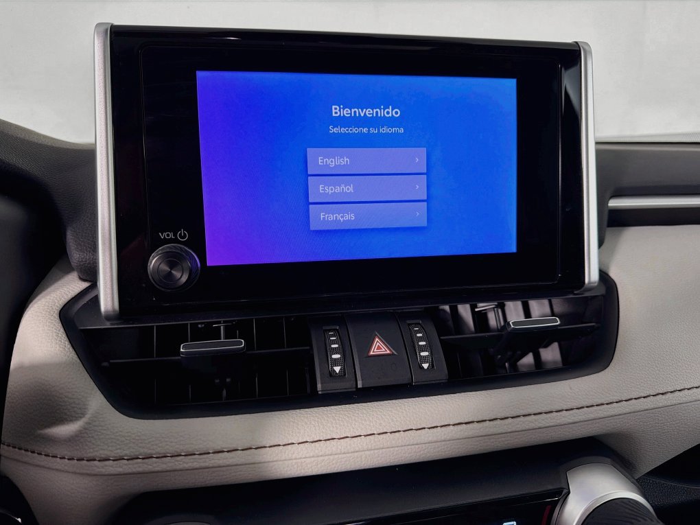 Used 2023 Toyota RAV4 XLE Premium AWD/4WD image 19