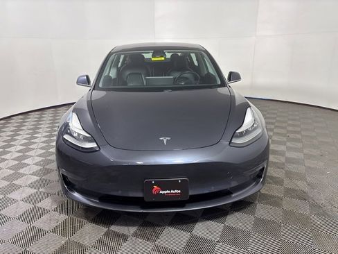 Used 2018 Tesla Model 3 Long Range image 2