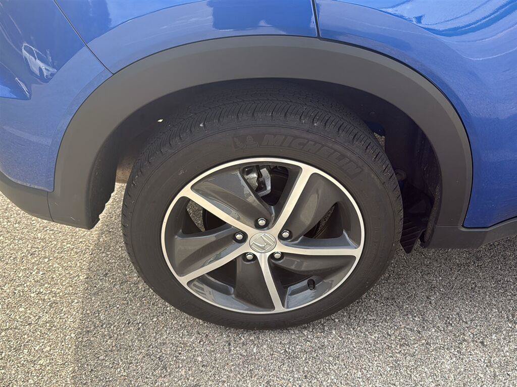 Used 2022 Honda HR-V EX image 14