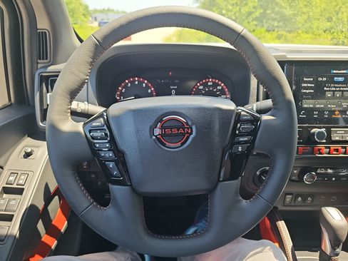 New 2026 Nissan Frontier PRO-4X w/ Pro-4x Convenience Package AWD/4WD image 20
