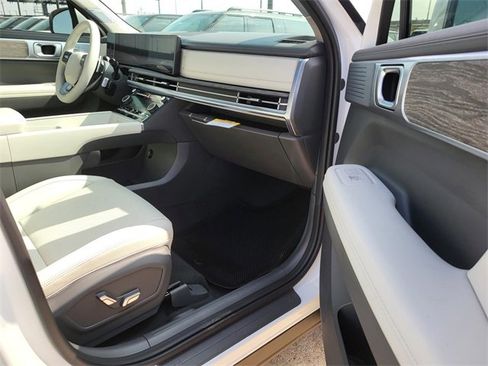 New 2026 Hyundai Santa Fe Limited image 6