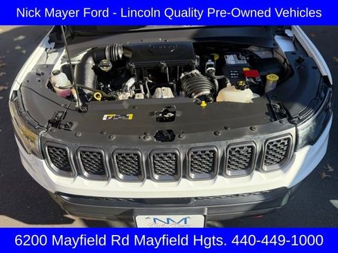 Used 2023 Jeep Compass Trailhawk image 10