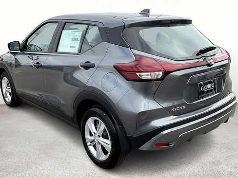 New 2025 Nissan Kicks Play S image 6
