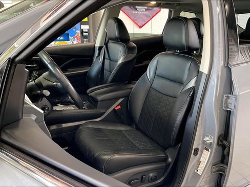 Used 2020 Nissan Murano Platinum AWD/4WD image 3