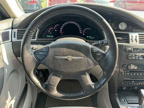 Used 2007 Chrysler Pacifica Touring image 21