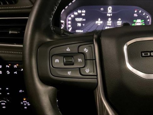 Used 2024 GMC Yukon Denali Ultimate AWD/4WD image 18