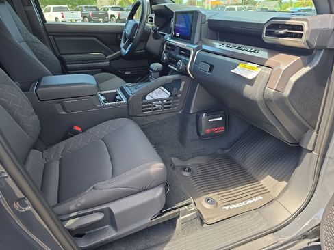 New 2025 Toyota Tacoma SR5 image 15