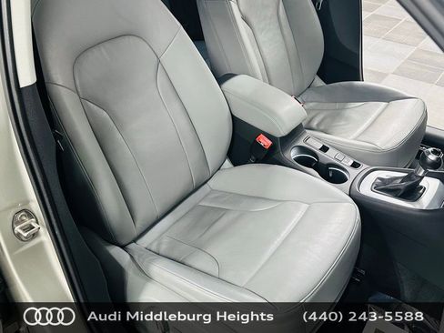 Used 2016 Audi Q3 2.0T Premium Plus image 24