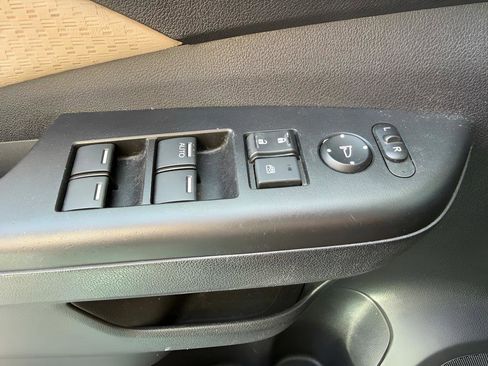 Used 2015 Honda CR-V EX image 24