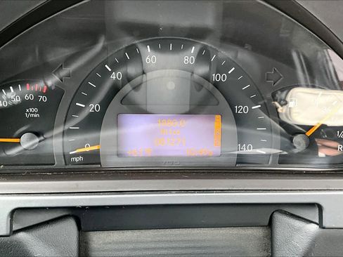 Used 2005 Mercedes-Benz G 500 image 25