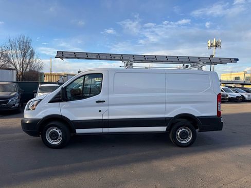Used 2018 Ford Transit 250 130 Low Roof image 3