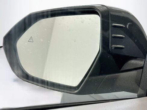 Used 2025 Hyundai Kona SEL AWD/4WD image 16