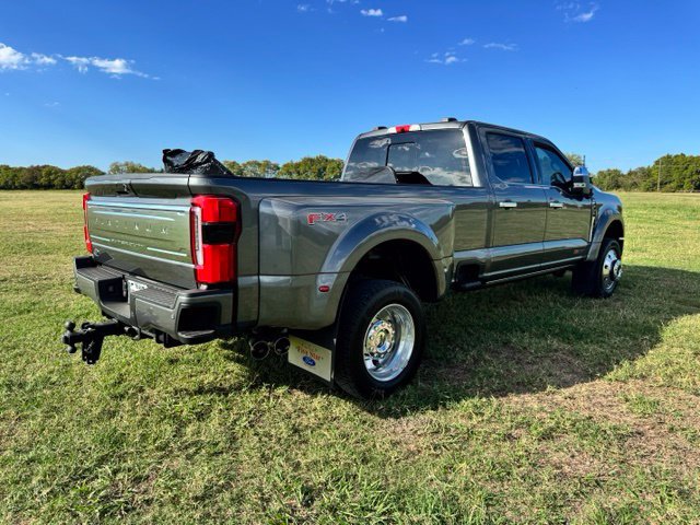 Used 2026 Ford F450 Platinum w/ Platinum Plus Package AWD/4WD image 2