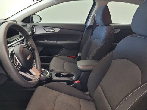 Used 2023 Kia Forte LXS w/ LXS Technology Package image 17