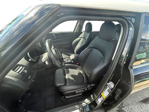 Certified 2023 MINI Cooper Clubman S AWD/4WD image 14