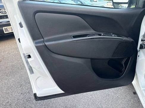 Used 2017 RAM ProMaster City Tradesman w/ Rear Back-up Camera Group FWD image 9