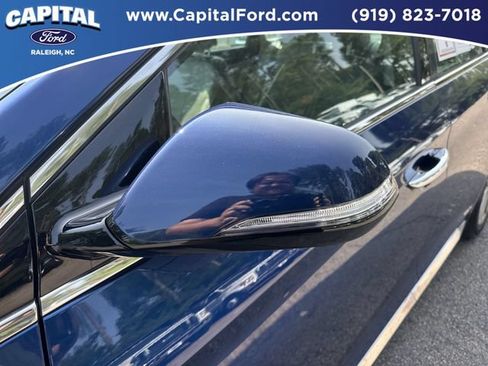 Used 2016 Hyundai Sonata Limited w/ Option Group 04 FWD image 12