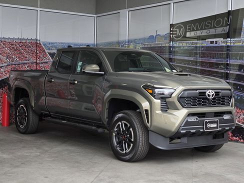 New 2025 Toyota Tacoma TRD Sport image 1