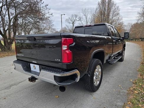 Used 2022 Chevrolet Silverado 2500 LTZ image 10