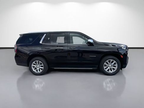 Used 2024 Chevrolet Tahoe Premier AWD/4WD image 2