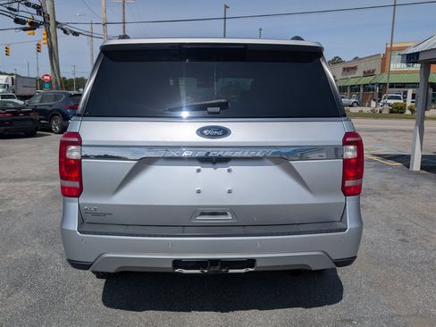 Used 2019 Ford Expedition XLT w/ Equipment Group 201A image 6