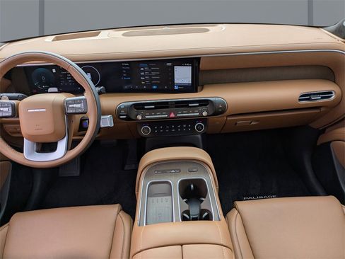 Used 2026 Hyundai Palisade Calligraphy image 17