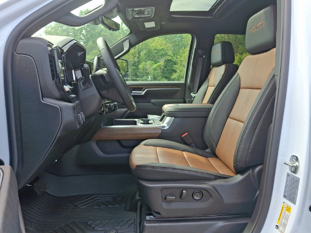 New 2026 Chevrolet Silverado 2500 High Country w/ Technology Package AWD/4WD image 9