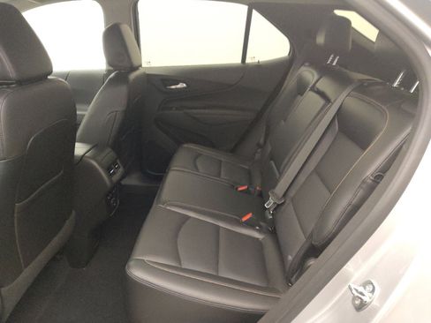 Used 2021 Chevrolet Equinox Premier image 18
