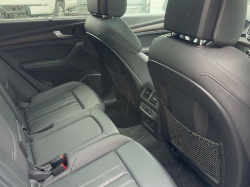 Used 2021 Audi Q5 Prestige AWD/4WD image 13