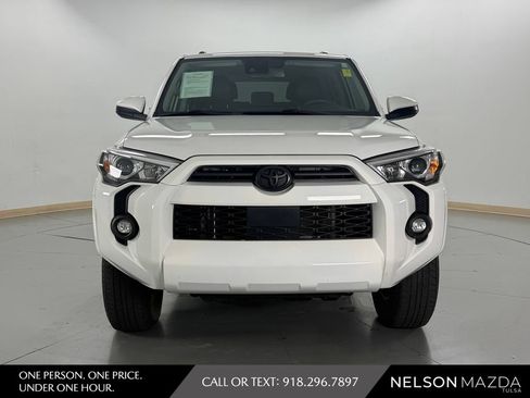Used 2024 Toyota 4Runner SR5 AWD/4WD image 2