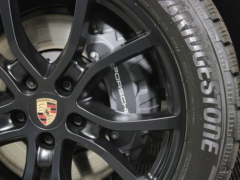 New 2026 Porsche Cayenne image 40