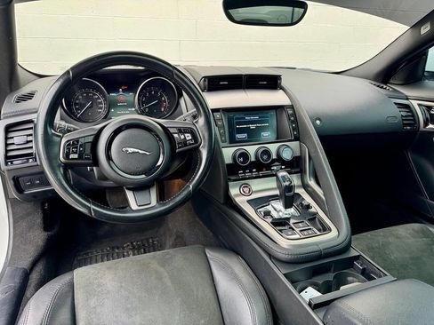 Used 2017 Jaguar F-TYPE Coupe image 18