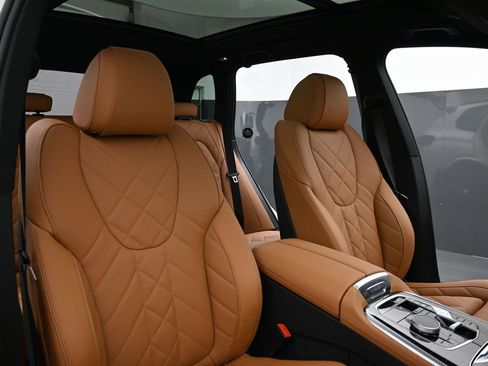 New 2026 BMW X5 xDrive40i w/ M Sport Package image 22