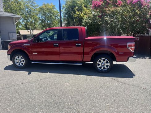Used 2013 Ford F150 XLT w/ Luxury Equipment Group RWD image 4